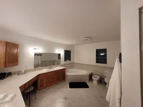 The Hatch House - Image 3