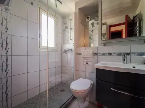Vermietung wohnung lavandou, Residenz STRAND 10 m vom Strand T2 4 Personen. - Image 2