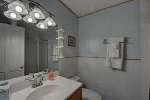Secluded home on 24 acres - Image 3