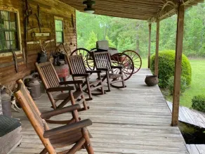 Hawkins Ridge Lodge - Enjoy the Southern Comfort living - Image 4