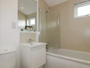 7 MEADOW RETREAT, family friendly, luxury holiday cottage in Dobwalls - Image 2