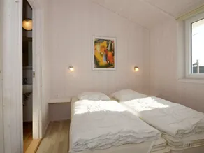 4 person holiday home in GROEMITZ - Image 3