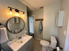 Escape to our Cozy Home with Crystal-Clear Springs and Trails - Image 3