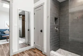 Adorable Modern Guesthouse - West Downtown Boise - Image 5