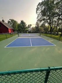 Charming Country Guest Cottage w pool & pickleball court on unique 6-acre estate - Image 4