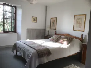 Storslagen stengård med privat uppvärmd pool, trädgårdar och WiFi sover 2-12 - Image 4