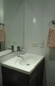 3 min to beach apartment, ocean view, terrace, big pool, and AC in Santa Marta - Image 3