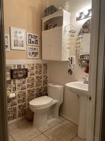 Lakeside family friendly home—close to everything! - Image 5
