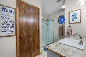     Walk-In 3BR at Pointe Royale-Pools • Golf • Minutes to Silver Dollar City - Image 3