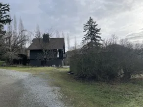 South Skagit Sahale Chalet  with views 8 minutes from downtown - Image 5