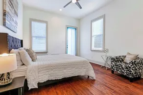 New Orleans Chic Oasis for 8, Near St. Charles - Image 5