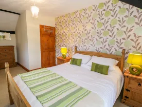 The Stable Cottage, LLANBEDR - Image 4