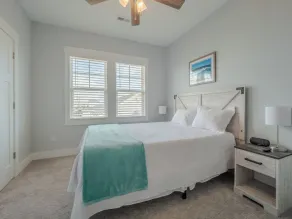 Strand Bungalow - Image 5