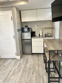 Miami Beach HomeStay - Image 5