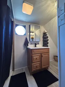 Sleeps 12 • Sauna • Firepit • Minutes to Turkey Run - Image 4