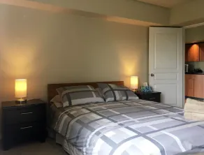 A quiet, private suite overlooking a quaint lake - Image 4