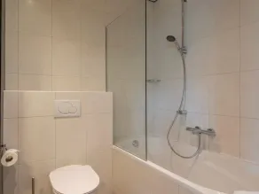 Hotel Room in Hellevoetsluis by the Beach - Image 2