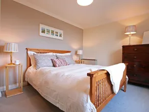 MAES Y CREGYN, pet friendly, country holiday cottage in Marianglas - Image 5
