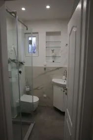 Brand New Luxurious Apartment in Central Sofia - Image 5