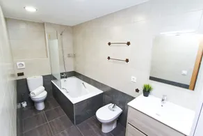 Voll ausgestattete Ferienwohnung mit Pool, Terrasse und Garten | Strand in der Nähe | Haustiere sind willkommen - Image 2