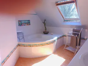 Charming seaside villa - Image 2