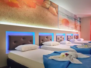 Savvas Hotel - Image 4