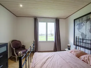 Gîte spacieux avec jardin privé, proche Dordogne et Charente, idéal pour 2 personnes et animaux acceptés - Image 5