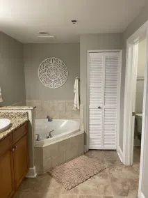 Jamais reçu moins de 5 étoiles! Condo de luxe 4 BR 3 BA Beachfront - Image 3