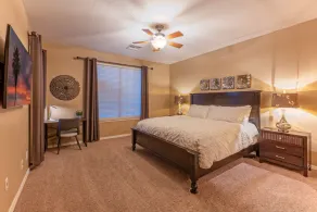 Resort Amenities: Pvt Htd POOL, Putt Green, Patio & Gas Grill & Fire Tbl, TVs All BRs, - Image 5