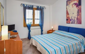 2 Bedroom Stunning Apartment In Sabaudia - Image 4