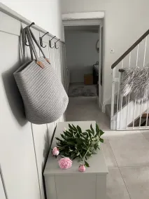 Cosy contemporary  cottage in village with own courtyard & original features. - Image 2