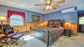 Wooded Seclusion on 3 Acres - Big Rock Cabin - Image 5
