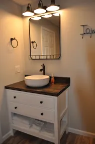  2-Bedroom Condo in the Heart of the Gorge! - Image 5