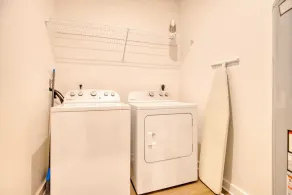 Grand Two Bedroom Two Bathroom Apartment with Balcony - Image 3