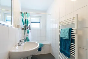 Modern furnished guest apartment in Velbert (near Essen-Dusseldorf-Wuppertal) - Image 2