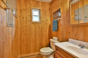 Cable, Wisconsin Cabin Rental - Lake Namakagon Lodging - Image 3