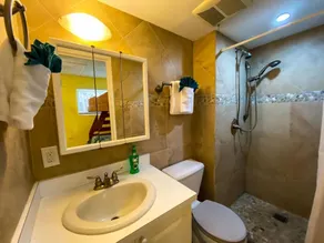 2BR Just steps away from the beach and pool and 5 min. drive to Red Hook! - Image 5