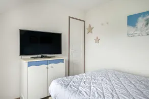 Face à la marina, belle maison pour 6, piscine - Image 5