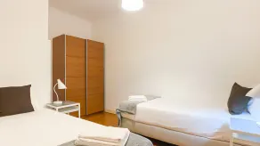 Apartamento nas Olaias a 5 minutos da Faculdade ISEL e IST - Image 5