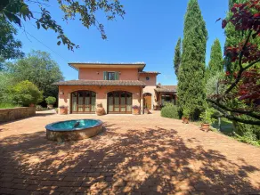 Casa con piscina privata, giardino recintato, aria condizionata a 25km da Lucca - Image 4