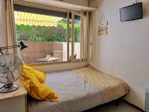 Comfortable studio close to the shops and oceans - Image 4