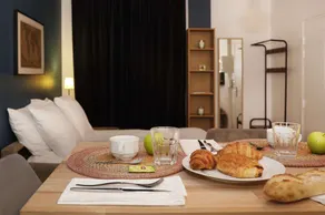 Suite Cosy Flat Senlis Hyper-Centre with Private Sauna - Image 4
