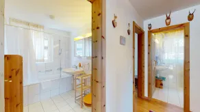 Bright 4-room apartment on the 2nd floor. - Image 2