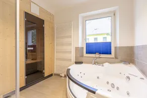 Superior Apartment with IR-Sauna & Whirlpool bath I - Image 3