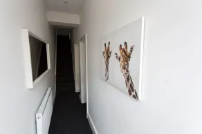 Beamont House - Four bedroom all en-suite house - Image 2