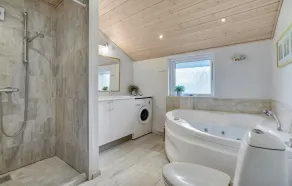 3 Bedroom Amazing Home In Nakskov - Image 3