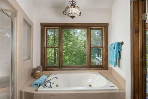 Treehaven - Magical Mountain Retreat, Views, Upsca - Image 2