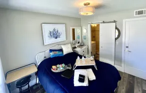 Serene Del Mar Beach Private Entrance 1 BD 1 BA Suite. - Image 4