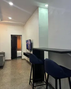 One90 Apartment - Image 2