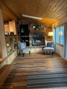 Freshly Remodeled - 3 BR Home near Thornapple Lake public boat launch - Image 2
